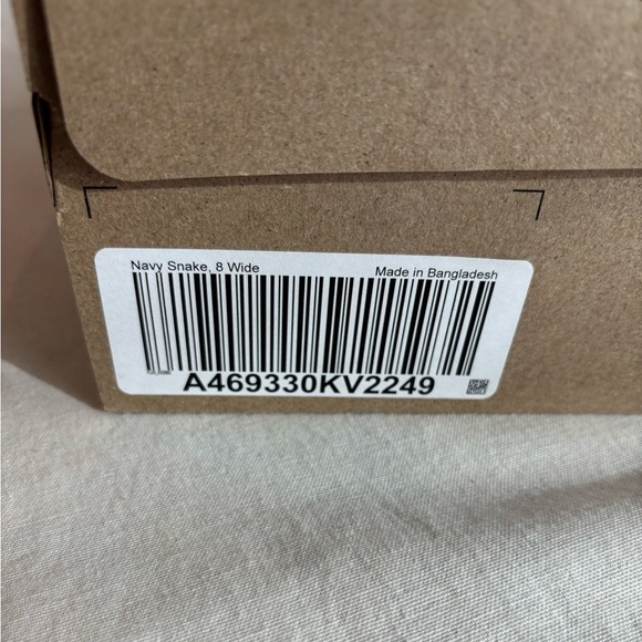 Clarks Collection Strappy Sandals • Navy Snakeskin Print • Clarks sandals - Picture 5 of 5